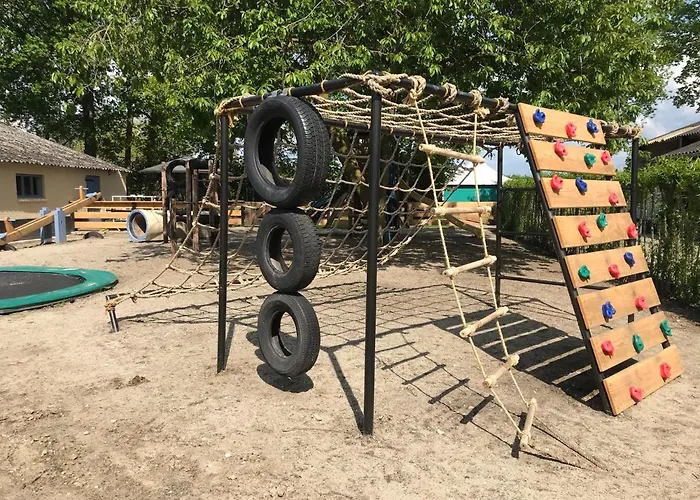 Recreational Farm De Kreitsberg Luxussátor Zeeland